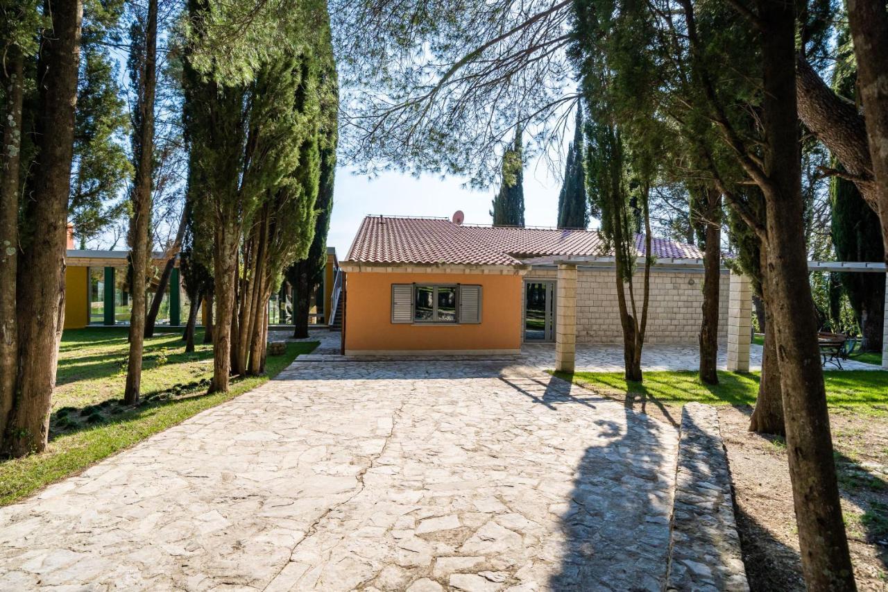 Villa Agave Груда Экстерьер фото